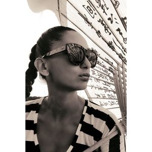 Meet your Posher, Terra